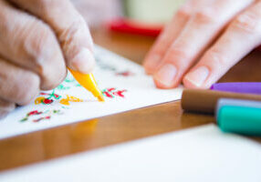 Benefits-of-Art-Therapy-for-Seniors